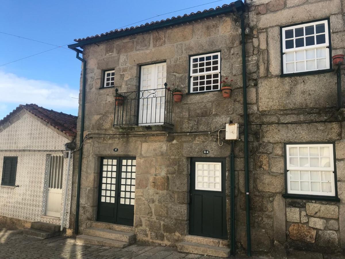וילה נובה דה סרביירה Casa Da Muralha Cerveira מראה חיצוני תמונה